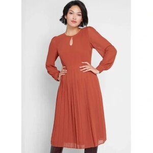 Modcloth Keen on Pleats burnt orange retro dress 00